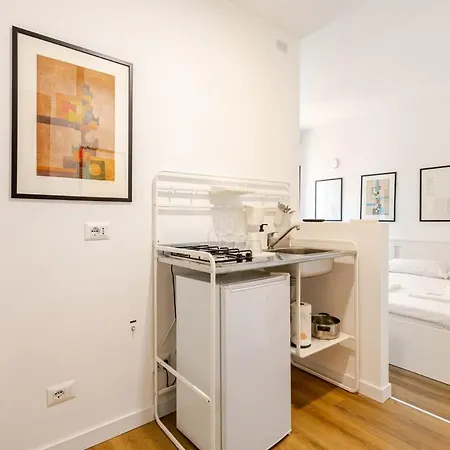 Policlinico Apartman *
