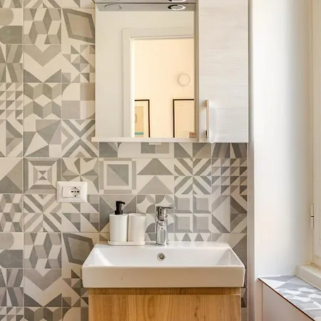 Apartman Policlinico *